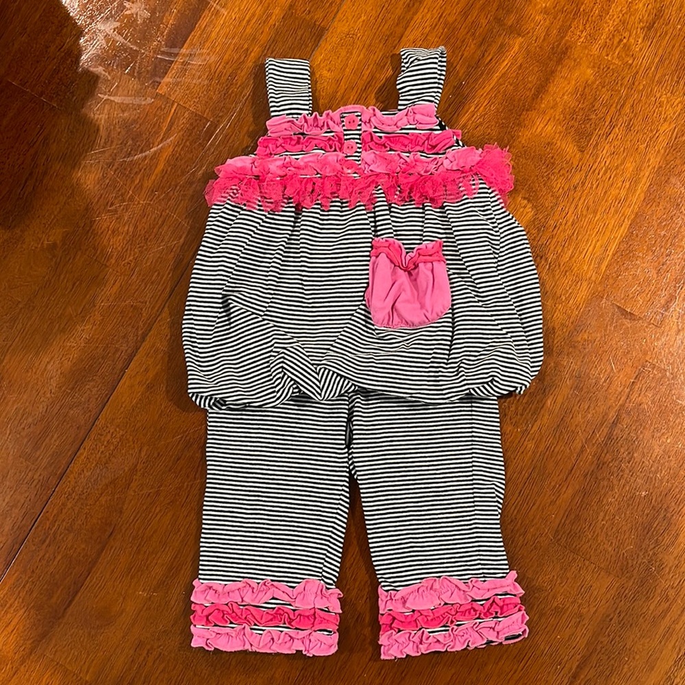 Me, Me, Me two piece striped & ruffled outfit. Top W/ pocket & pants. 24 months
